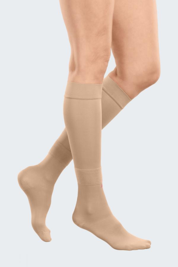 Duomed Soft 2easy® Two-Piece Knee Length Compression System - Ccl 1 (14-17  mmHg) & Ccl 2 (18-24 mmHg) Closed Toe - British Standard - CozMedix